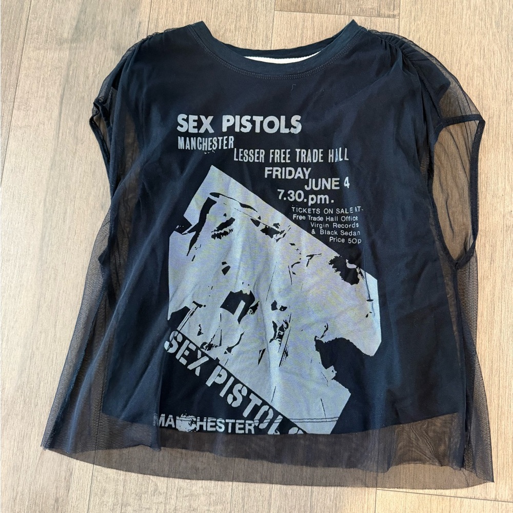 Pilcro Black Tee